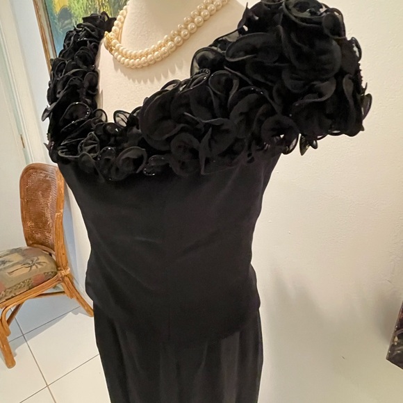 Jovani Black Dress with Unique Detailing - Picture 5 of 9